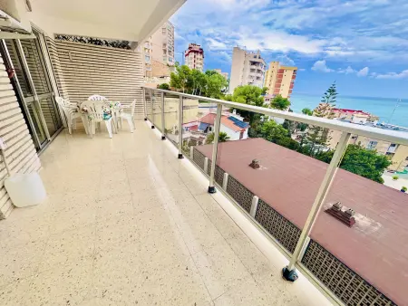 Appartement Lumineux Bord de Mer 4 Pers - Parking Inclus - Photo 2