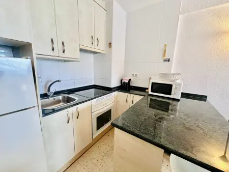Appartement Méditerranéen avec Climatisation et Parking Près de la Mer à Finestrat - Photo 8