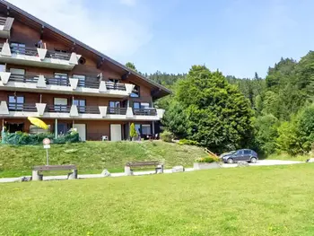 Chalet en Sainte Croix,Eridan CH1450.150.2 N°205677