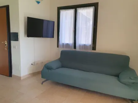 Schönes Reihenhaus, klimatisiert, Maison 8 personnes à Calasetta - Photo 6