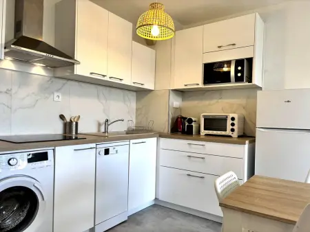 T2 Calme avec Parking Privé à Hyères, Appartement 3 personnes à Hyères - Photo 2