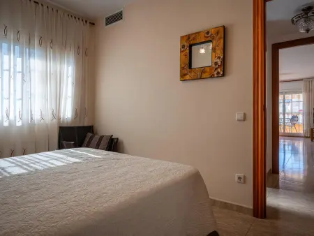 Maison Mitoyenne 4 Ch, Climatisée, Près Plage, Maison 8 personnes à Creixell - Photo 15