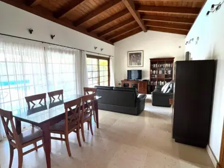 Charmante Villa à Tuineje avec Piscine Privée et Terrasse sur le Toit - Photo 4