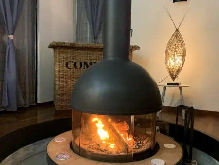 Gîte de Charme avec Cheminée et Spa en Campagne - Photo 9