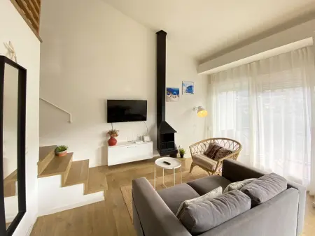 Spacieux Duplex Moderne à Begur avec Parking et Climatisation - Photo 5
