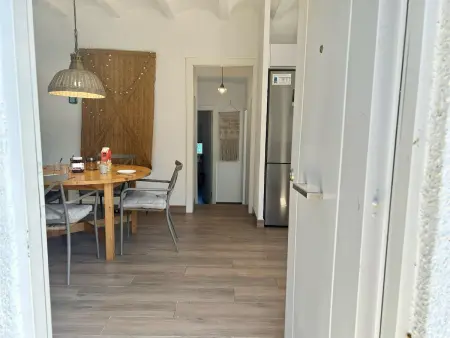Maison 4 étages avec BBQ, jardin et chargeur électrique, à 10min plage sur la Costa Brava. - Photo 1