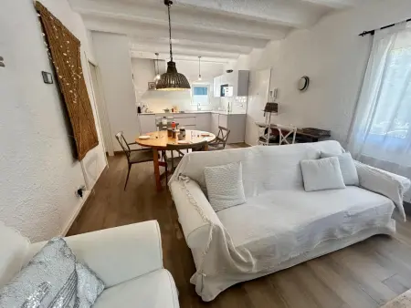 Maison 4 étages avec BBQ, jardin et chargeur électrique, à 10min plage sur la Costa Brava. - Photo 6