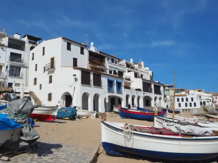 Studio pour couple à Calella près de Cap Roig avec piscine et Wi-Fi - Photo 17