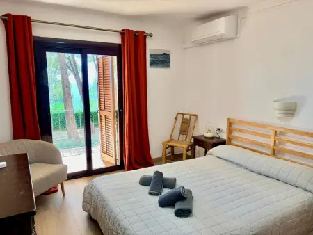 Appartement idéal, vue sur pinède et mer, proche plage - Photo 13