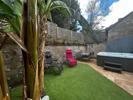 Maison 6 pers. au pied du donjon, jacuzzi et jardin à La Roche-Posay - Photo 3
