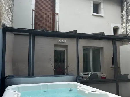 Maison 6 pers. au pied du donjon, jacuzzi et jardin à La Roche-Posay - Photo 11