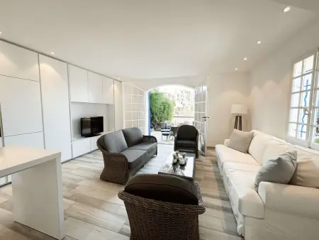 Maison Rénovée, Climatisée, Jardin, Amarrage Privé - Photo 1