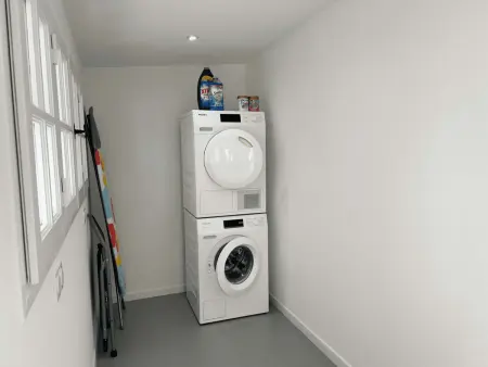 Maison Rénovée, Climatisée, Jardin, Amarrage Privé - Photo 10