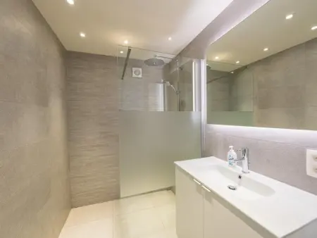 Trianon - 0609, Appartement lumineux   vue frontale sur la mer - Photo 9