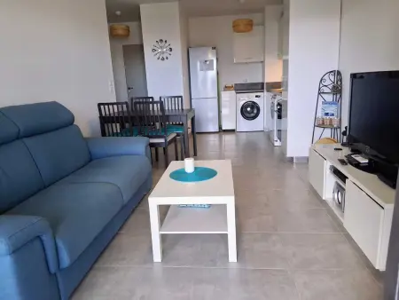 Appartement Climatisé 45m² avec Terrasse à Mèze, 4 pers - Photo 2