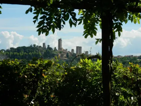 Villa mit privatem Pool in der Nähe von Gimignan - Photo 23