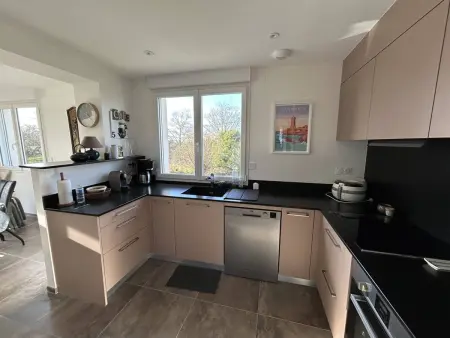 Maison rénovée, vue mer au loin, animaux OK, Maison 8 personnes à Pleumeur Bodou - Photo 2