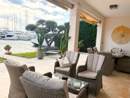 Maison Moderne avec Amarrage Privé - Port Grimaud - Photo 1