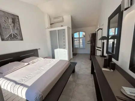 Maison de charme, piscine et clim - 10 pers., Maison 10 personnes à Port Grimaud - Photo 10