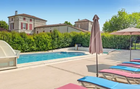 Maison 8 personnes à Chadurie - Photo 1