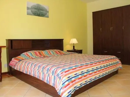mit mehreren Balkonen und Terrasse, Appartement 8 personnes à Cap Malheureux - Photo 4