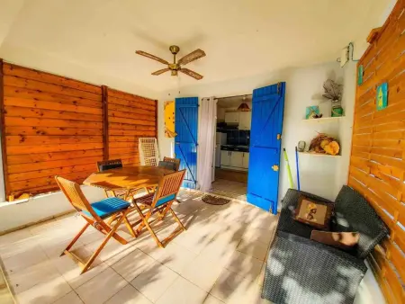 Appartement lumineux avec terrasse et piscine au Gosier - Photo 2