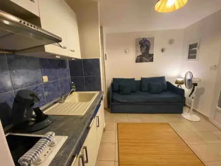 Appartement lumineux avec terrasse et piscine au Gosier - Photo 3
