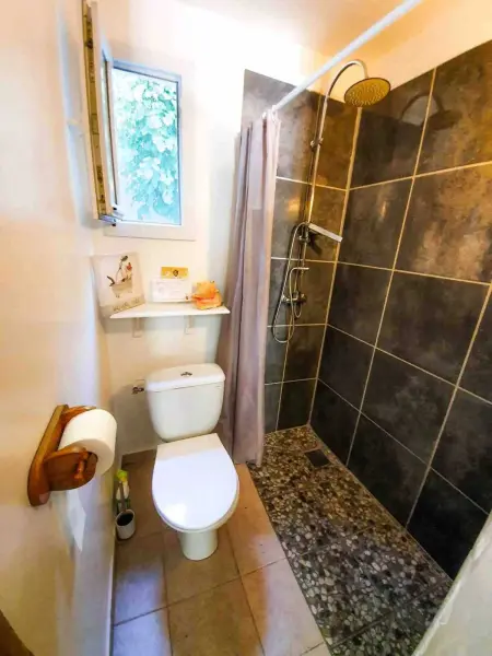 Appartement lumineux avec terrasse et piscine au Gosier - Photo 7