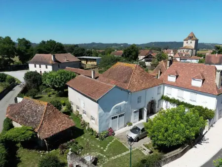 Charmante ancienne ferme à Saint-Gladie, 200 m² avec jardin - Photo 1