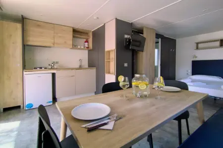 Cesenatico Camping Village - MOBILE HOME CASSIOPEA CESENATICO, Mobil-home confortable à Cesenatico - Photo 1