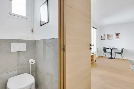 PB-38-RENNEQUIN-M, Charmant studio pour 2 personnes - près du parc Monceau - Photo 8