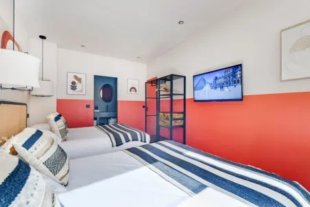 TD-38-ALBERT-1, Appartement Moderne - 2CH/8P - Place D'Italie - Photo 25