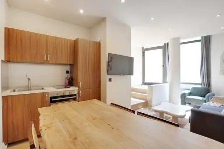 TD-38-ALBERT-1, Appartement Moderne - 2CH/8P - Place D'Italie - Photo 95