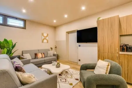 TD-38-ALBERT-2, Appartement spacieux - 2 chambres/10 pièces - Place d'Italie - Photo 108