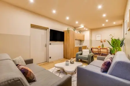 TD-38-ALBERT-2, Appartement spacieux - 2 chambres/10 pièces - Place d'Italie - Photo 110