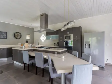 Superbe villa - 10 pers., Villa 10 personnes à Parentis en Born - Photo 6