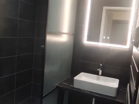 Appartement 6 personnes à Super Besse avec parking et piscine - Photo 16