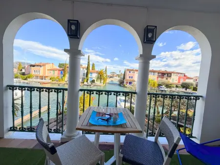 Appartement lumineux avec loggia, wifi - Port Grimaud - Photo 11