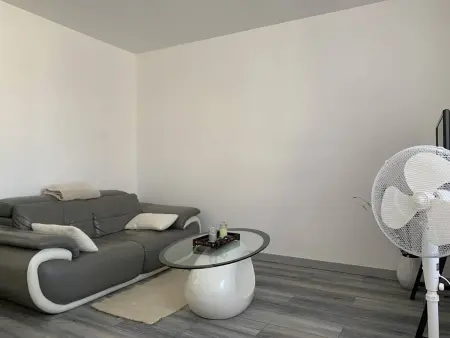 Duplex lumineux à Reims - 2 chambres, moderne et confortable - Photo 4