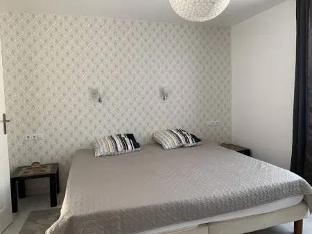 Duplex lumineux à Reims - 2 chambres, moderne et confortable - Photo 10