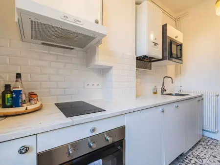 Appartement Lumière Hypercentre avec Wi-Fi à Reims - Photo 5