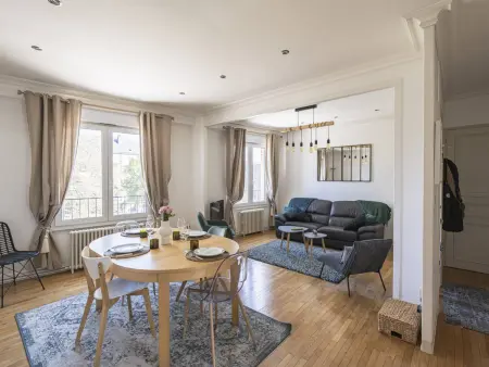 Duplex Élégant au Cœur de Reims - 2 Chambres, Appartement 4 personnes à Reims - Photo 12