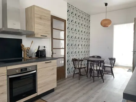 Location Conviviale à Reims avec Parking et Terrasse privée - Photo 16