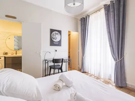 Appartement Chic à Reims, Wi-Fi Gratuit, Appartement 4 personnes à Reims - Photo 6