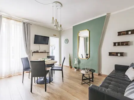 Appartement Chic à Reims, Wi-Fi Gratuit, Appartement 4 personnes à Reims - Photo 12