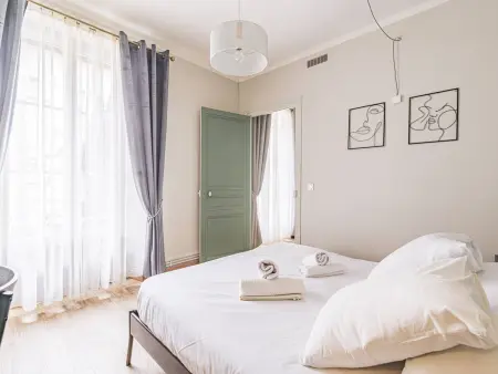 Appartement Chic à Reims, Wi-Fi Gratuit, Appartement 4 personnes à Reims - Photo 18
