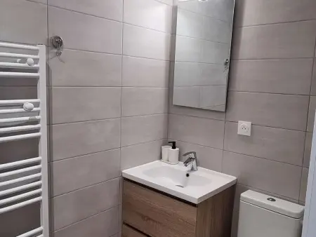 Studio Moderne au Coeur de Reims, Proche Gare, Appartement 2 personnes à Reims - Photo 2