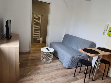 Studio Moderne au Coeur de Reims, Proche Gare, Appartement 2 personnes à Reims - Photo 4