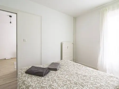 Appartement Lumineux avec WiFi au Cœur de Reims - Photo 10