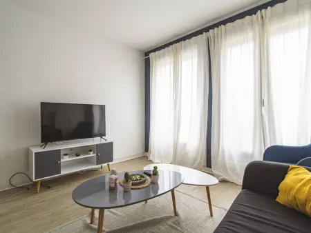 Appartement Lumineux avec WiFi au Cœur de Reims - Photo 11